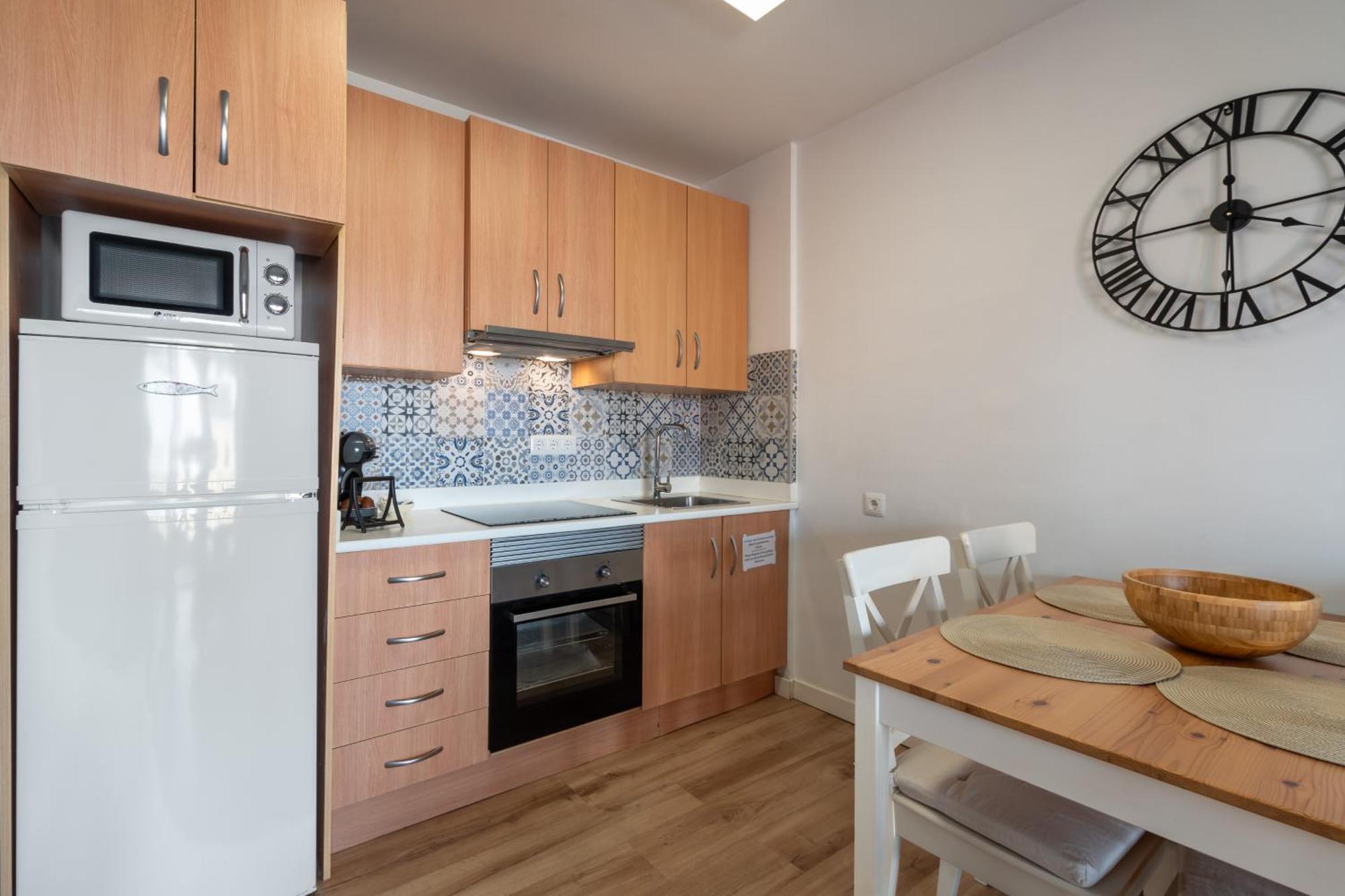 Renovated Apartment On Beachside With Pool Nerja Exterior foto